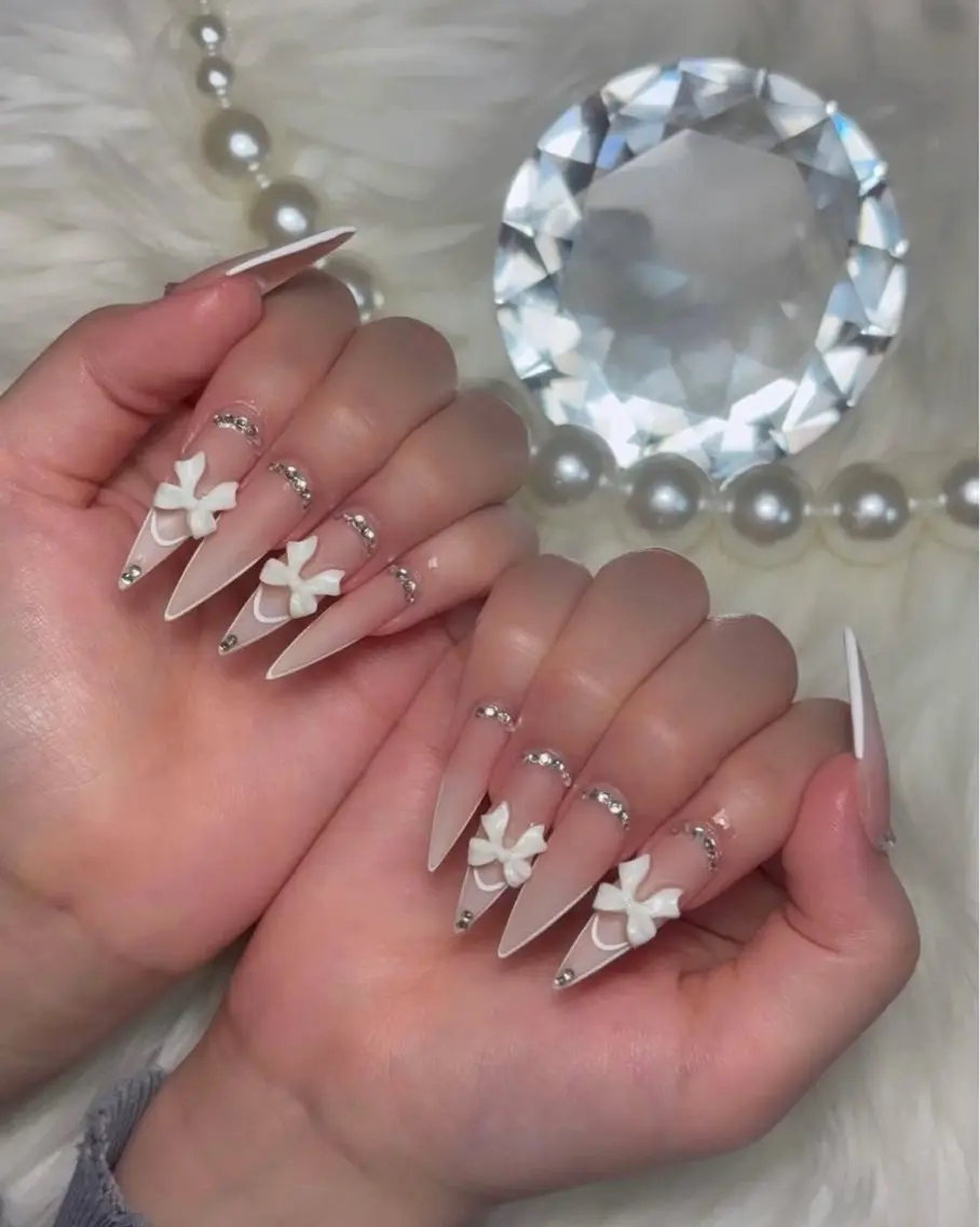 ネイル ハンドネイル Luna Gladeのネイルデザイン