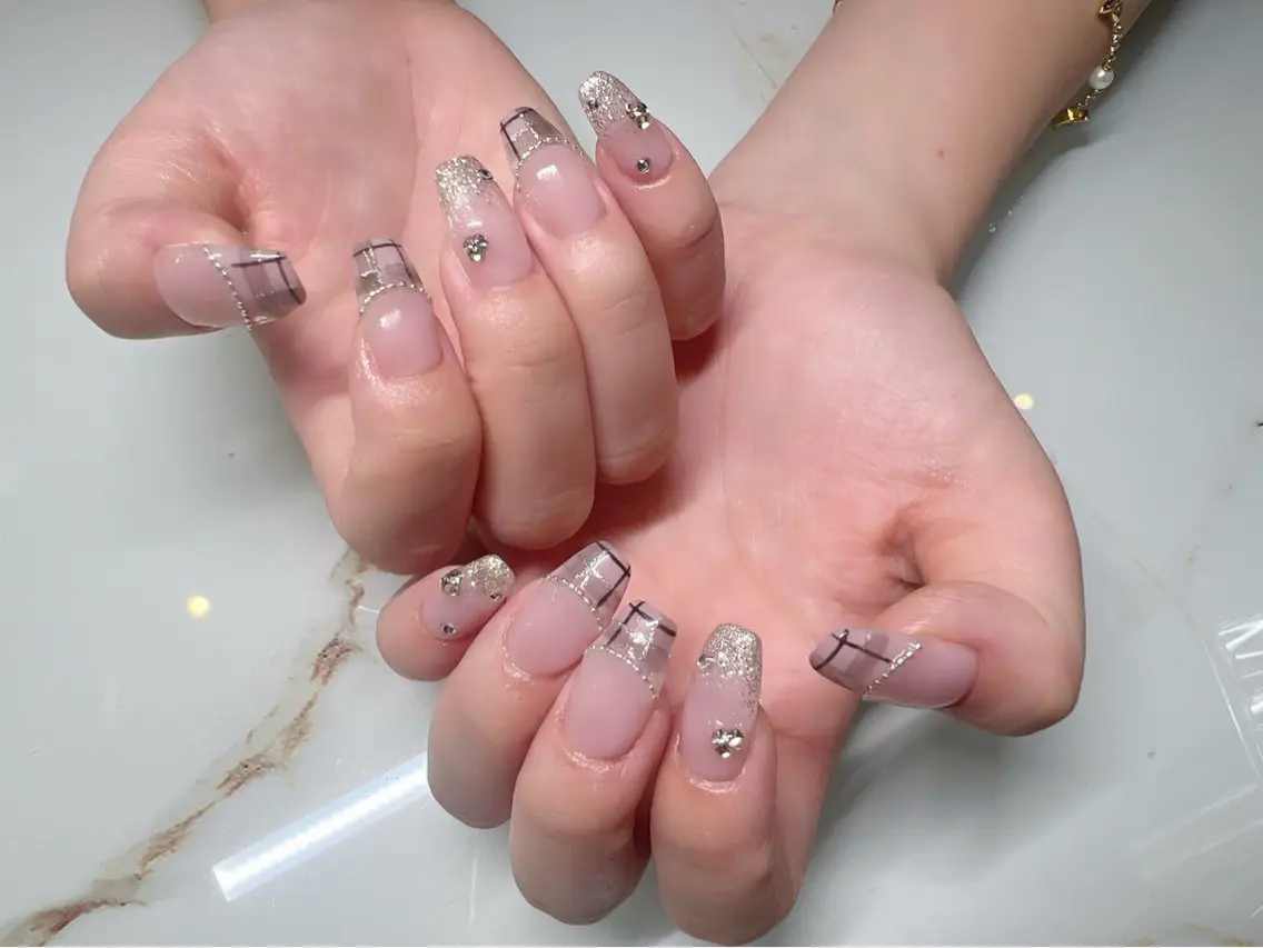 ネイル 持ち込み maison AYAKAのネイルデザイン