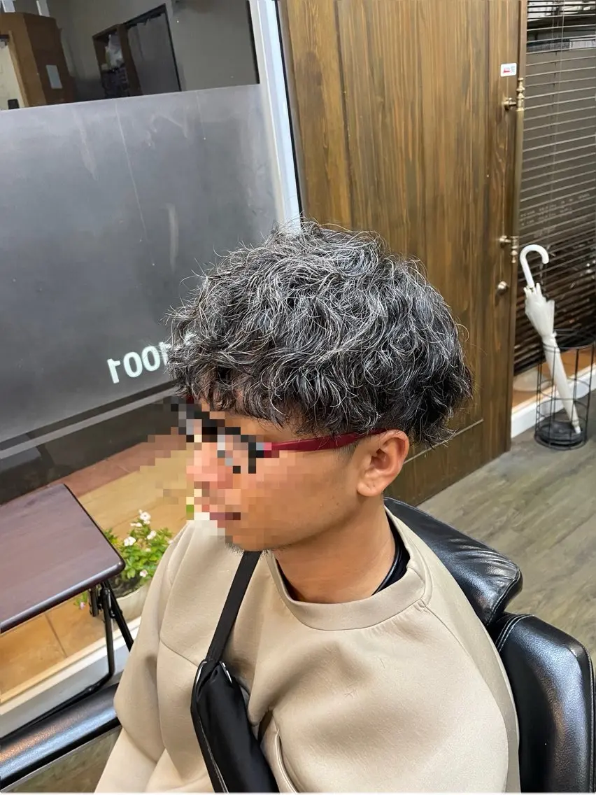 パーマ メンズ メンズパーマ スパイラルパーマ ヘアーサロン ＳＯRＡお顔剃りのエステ・リラクイメージ