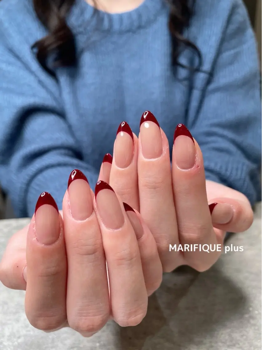 ネイル ボルドー フレンチネイル 赤色 シンプルネイル 冬ネイル ハンドネイル ma riのマツエク・マツパデザイン
