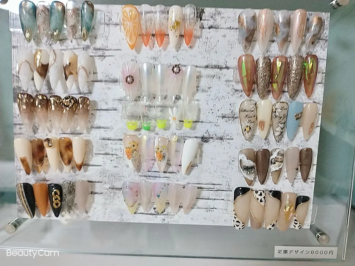 ネイル SYR nail salonのネイルデザイン