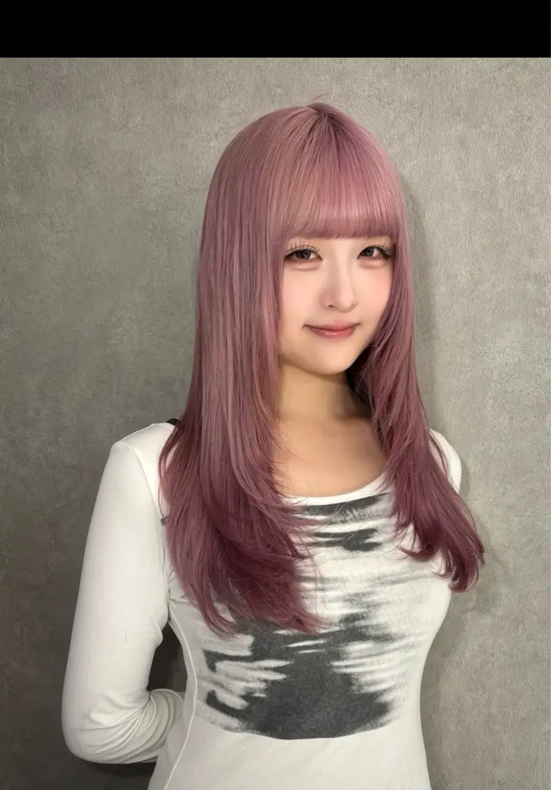 カラー ハイトーンカラー ピンクカラー ヘアカラー YUI/ ハイトーン デザインカラーのヘアスタイル