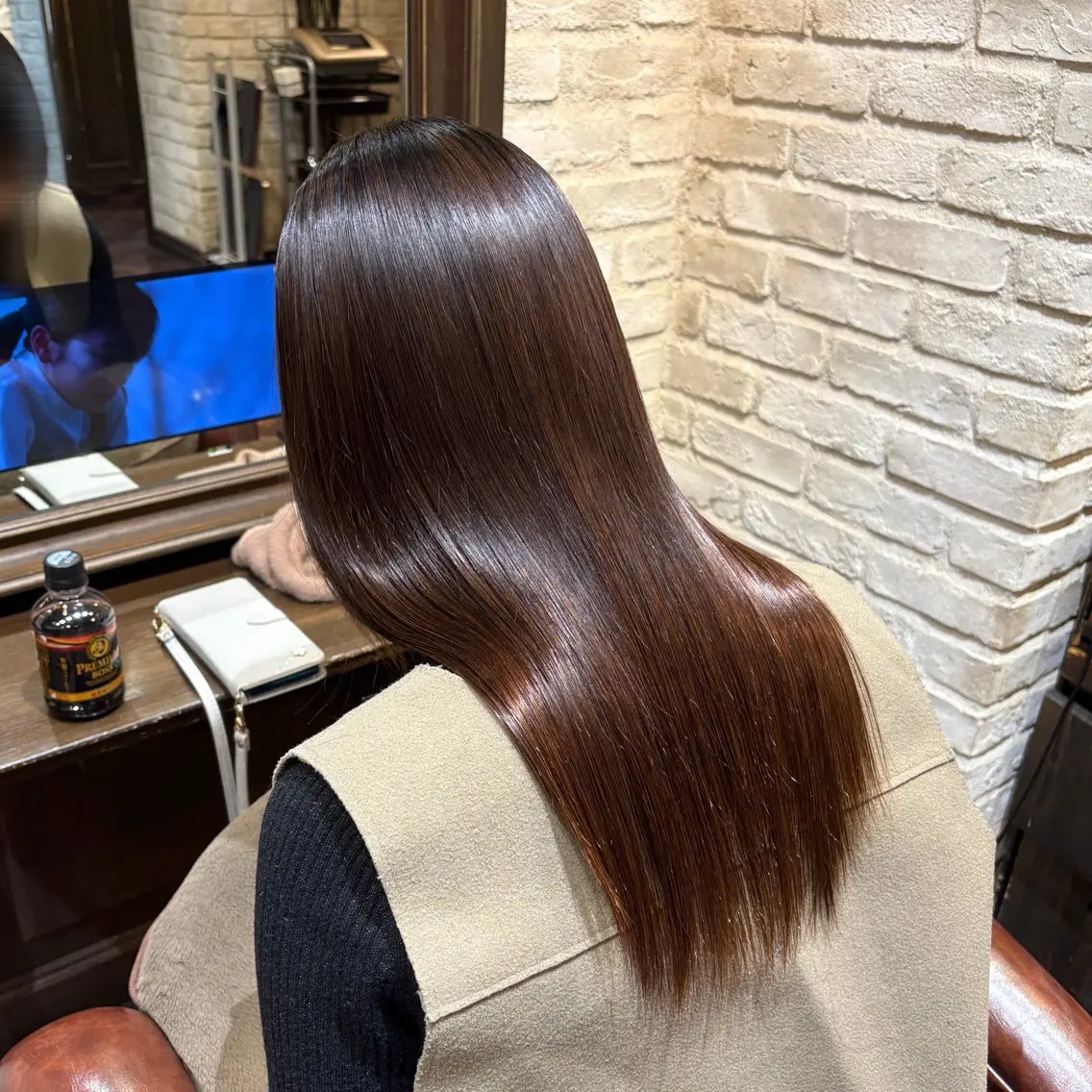 セミロング 縮毛矯正 🐺イノウエ サキ🐺のヘアスタイル