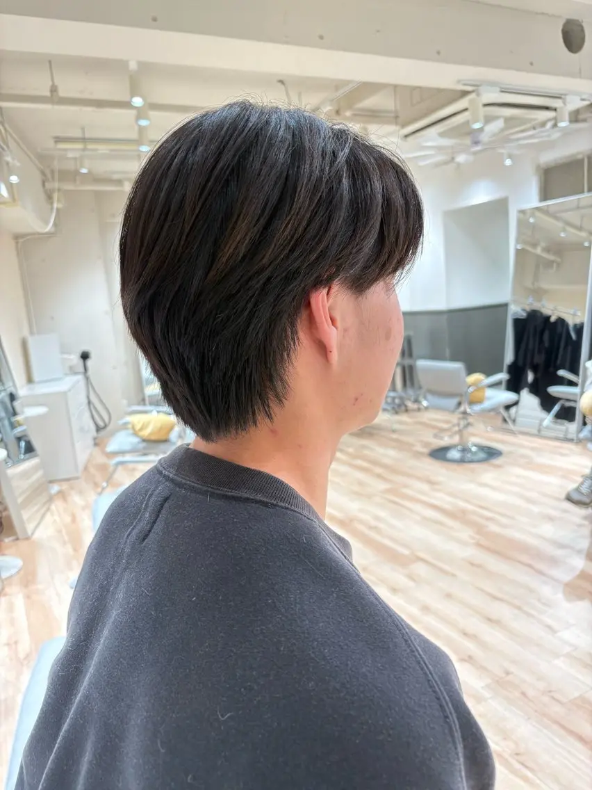 ショート メンズ 与那嶺 亜美のヘアスタイル