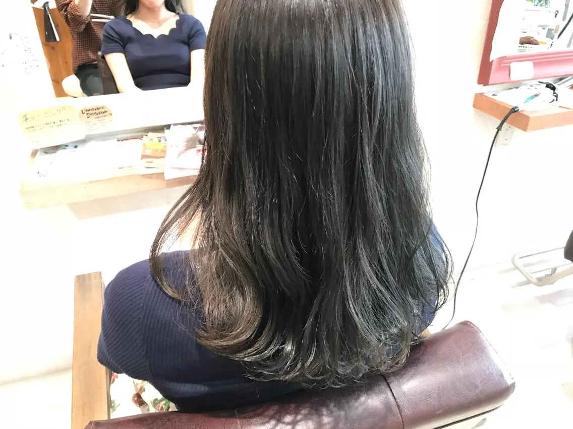 ミディアム カラー ダークグレー ダークグレージュ グレージュ メンズ指名多数!! 田島史也のヘアスタイル