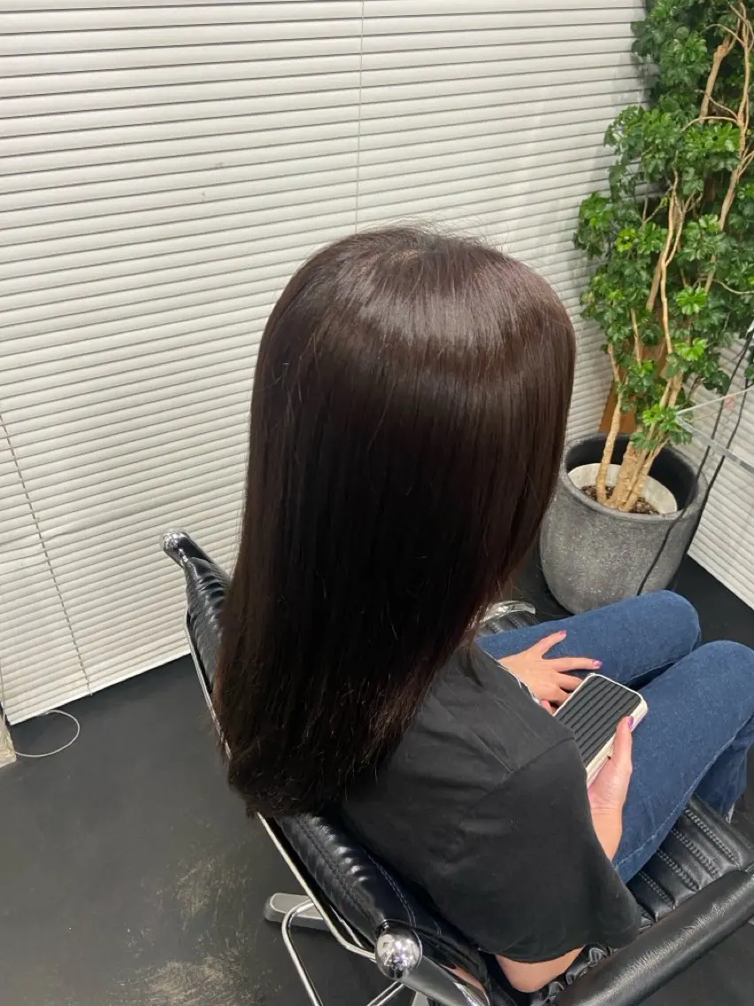 ロング トリートメント yuzduki /ユヅキのヘアスタイル