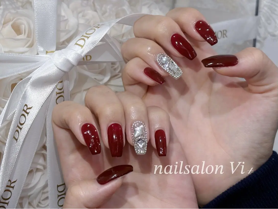 ネイル ハンドネイル Nailsalon Vi+ももか🩷のネイルデザイン