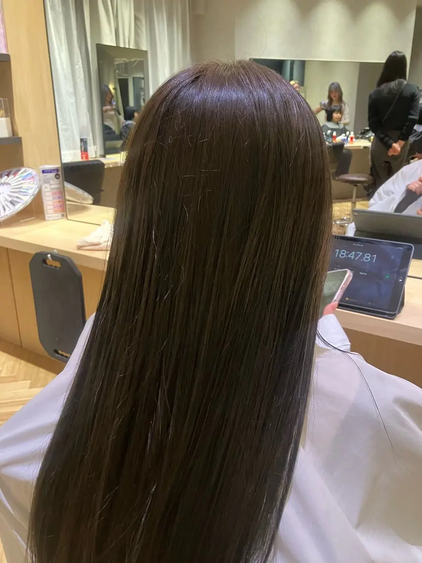 ロング カラー ブラウンカラー 透明感カラー グレージュ タケノウチ アユムのヘアスタイル