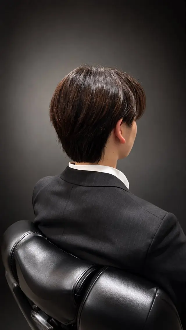 ミディアム 荻沼 快のヘアスタイル