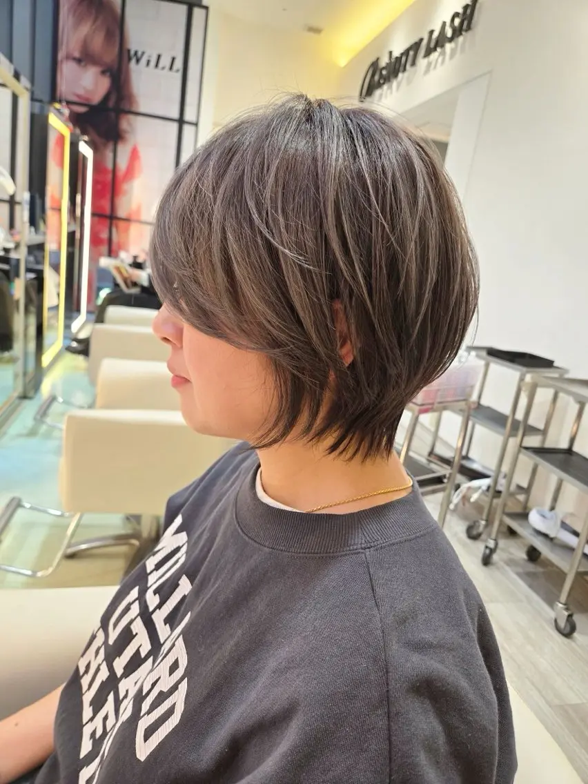ショート 南 菜花のヘアスタイル