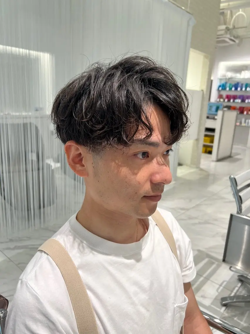 ミディアム パーマ メンズ 柳澤 和也のヘアスタイル
