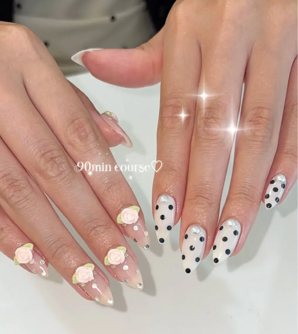 ネイル ハンドネイル ViViA momokaのネイルデザイン