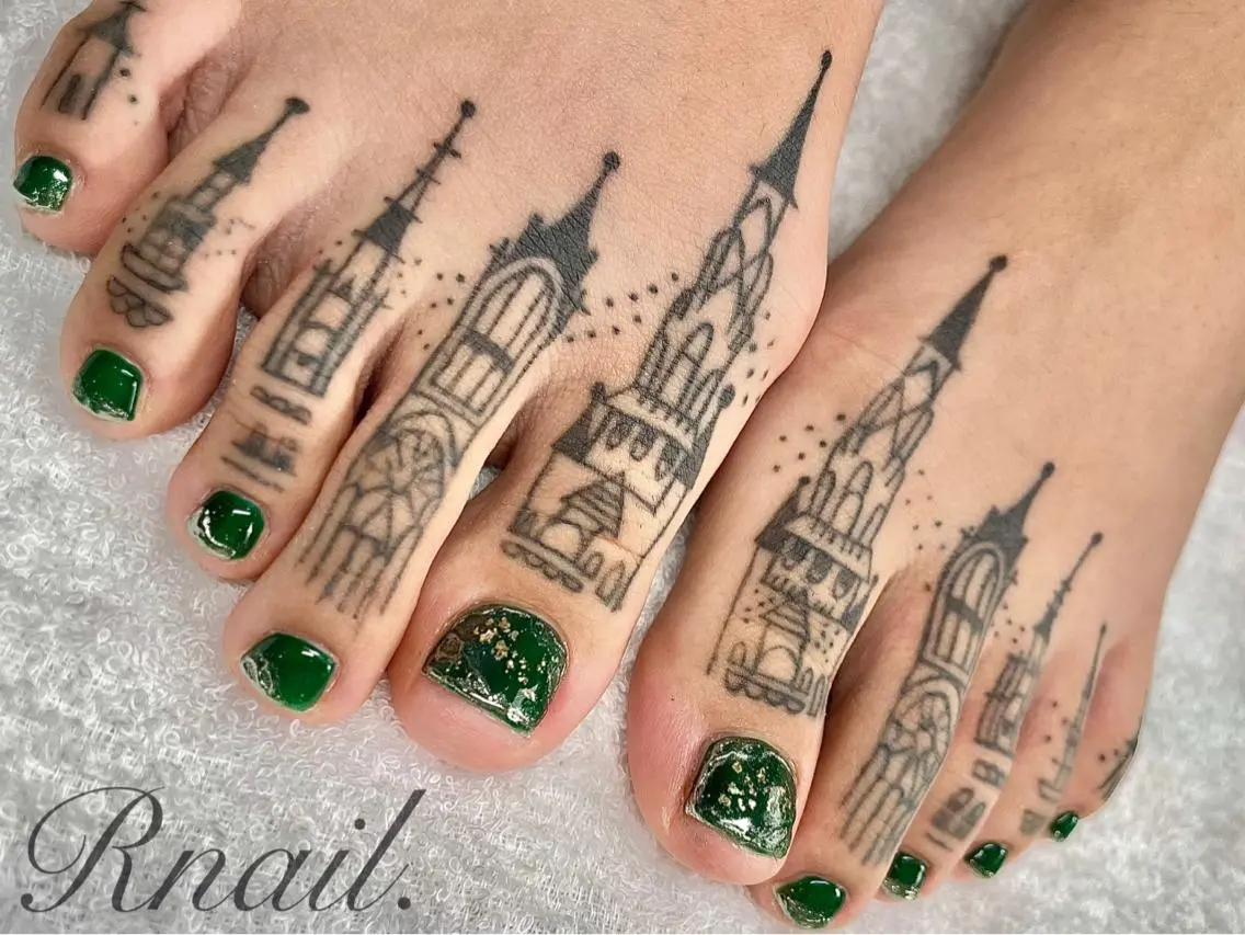 ネイル フットネイル R nail.のネイルデザイン