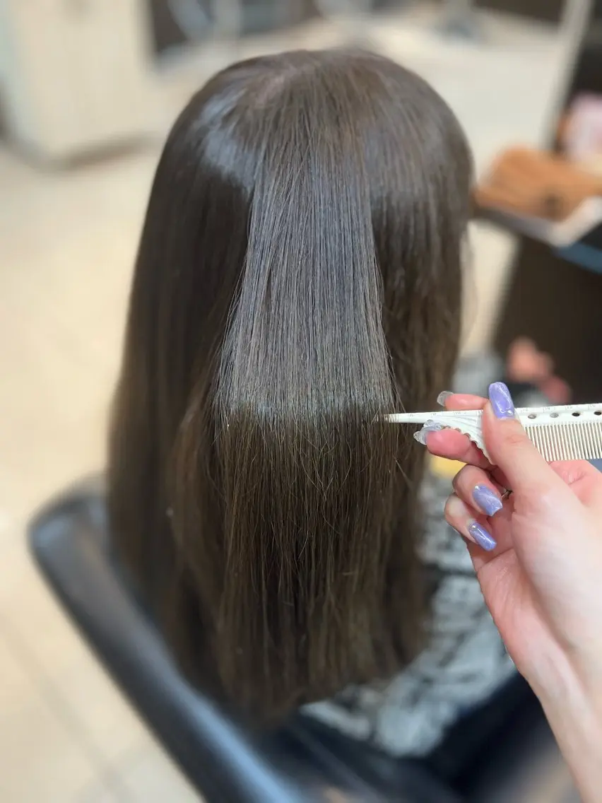 ミディアム アッシュ アッシュブラウン トリートメント ヘアカラー 🍒 SANA🍒のヘアスタイル