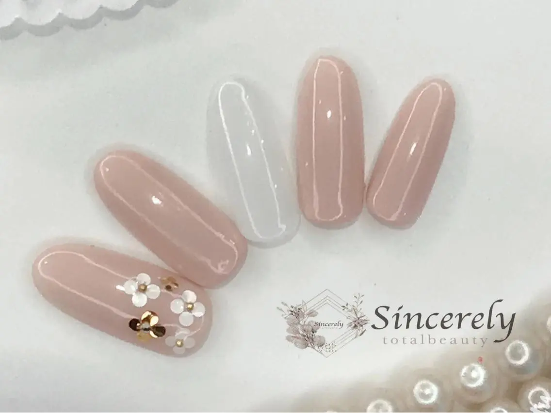 ネイル SINCERELY シンシアリー🌈のネイルデザイン