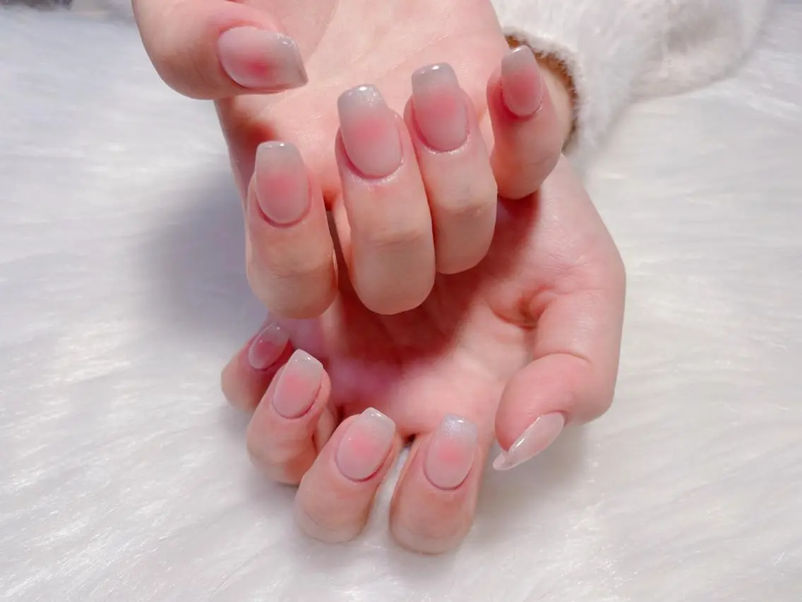 ネイル ハンドネイル 桃山 莉緒のネイルデザイン