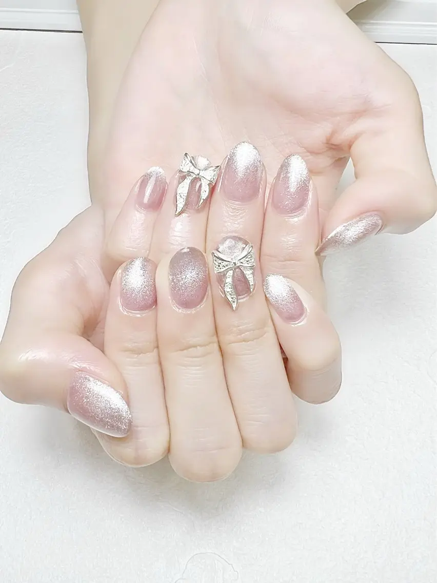 ネイル ジェルネイル グラデーション キラキラネイル マグネットネイル ワンカラーネイル rouse nail RISATOのネイルデザイン