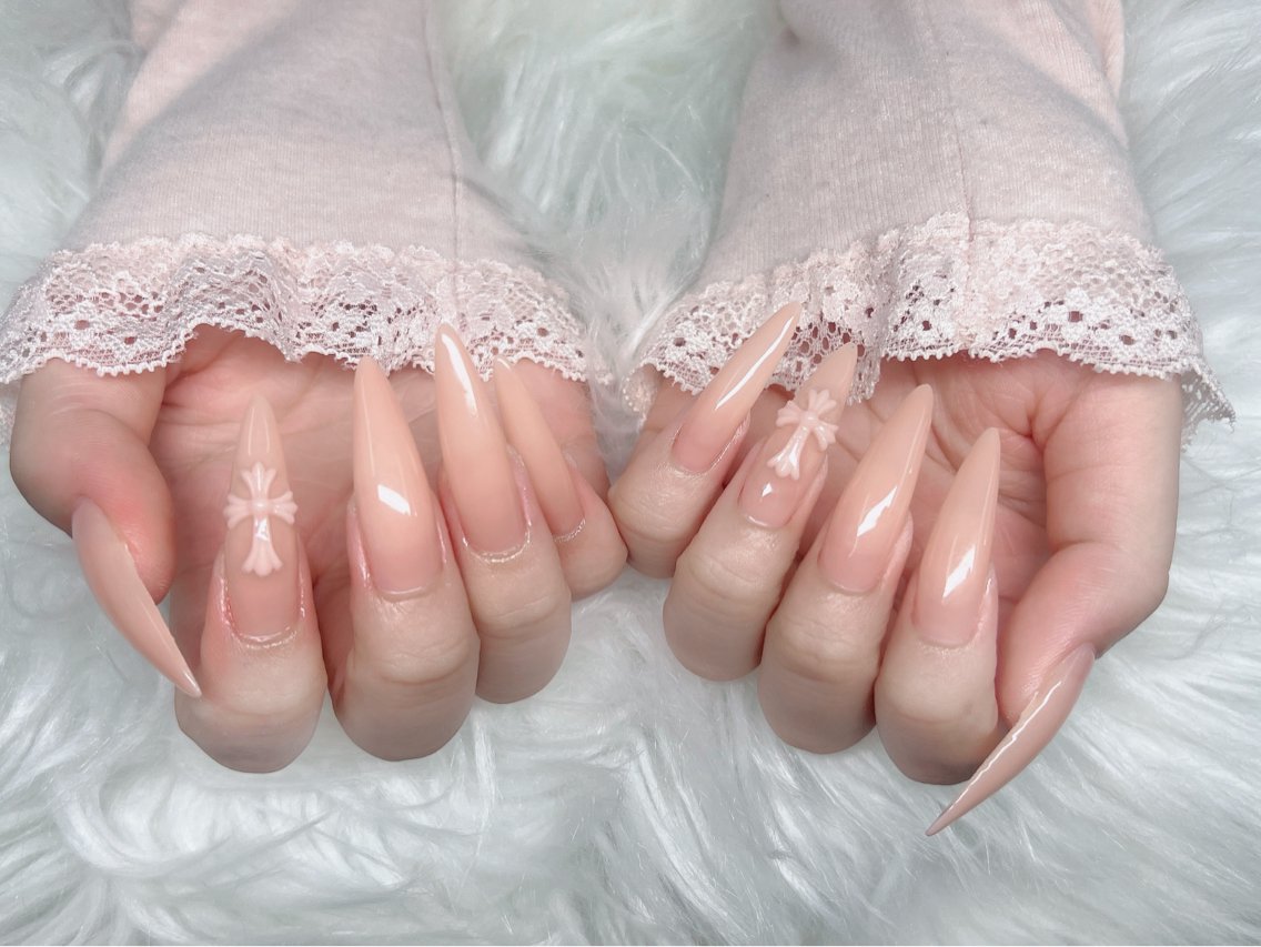 ネイル チークネイル ドット フレンチネイル グラデーション 韓国ネイル ハンドネイル Kei Nail Shibuyaのネイルデザイン