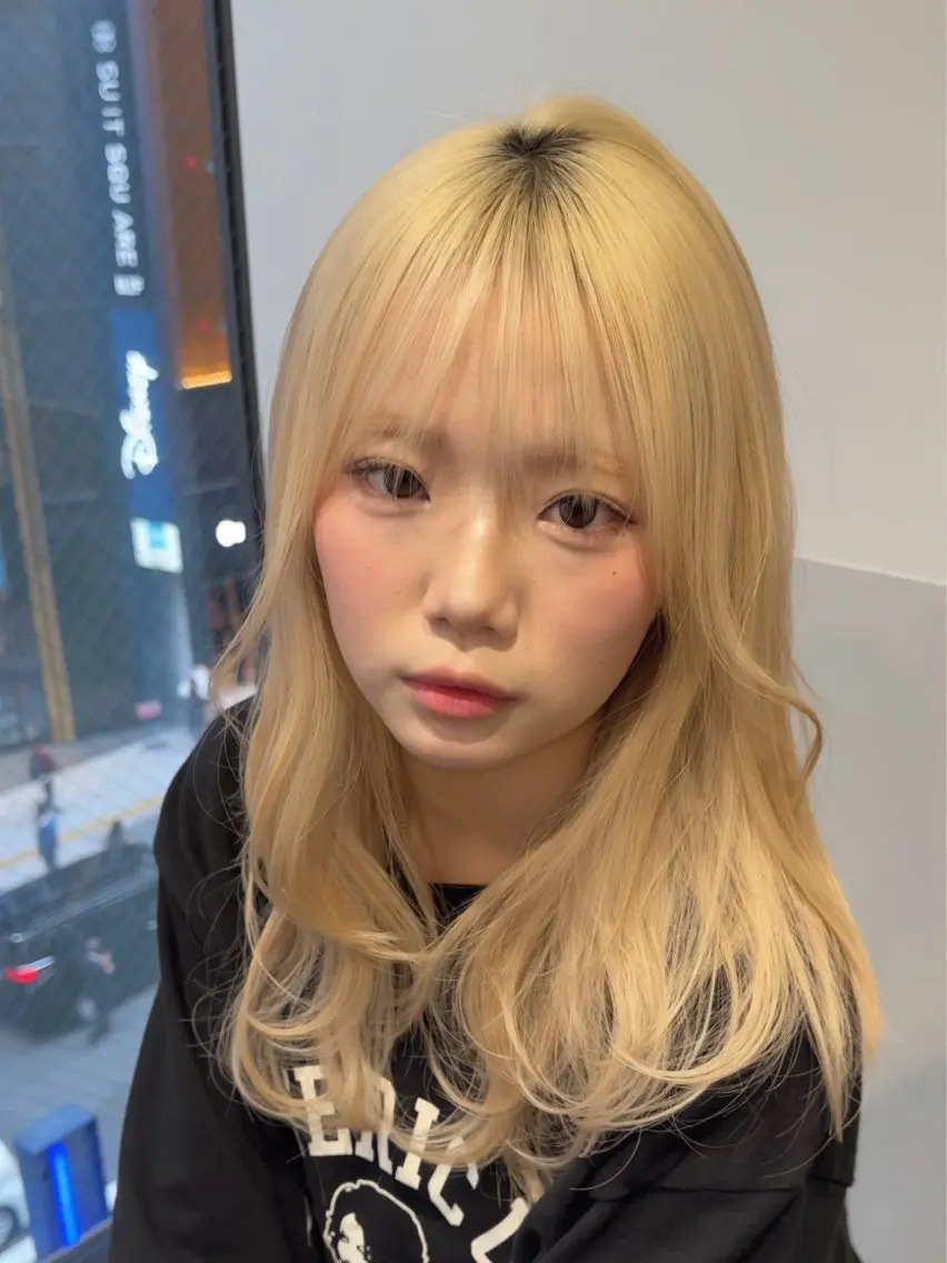 セミロング カラー ブリーチ ブロンド ケアブリーチ レイヤーカット 🪞美髪レイヤー特化 🪞青木のヘアスタイル