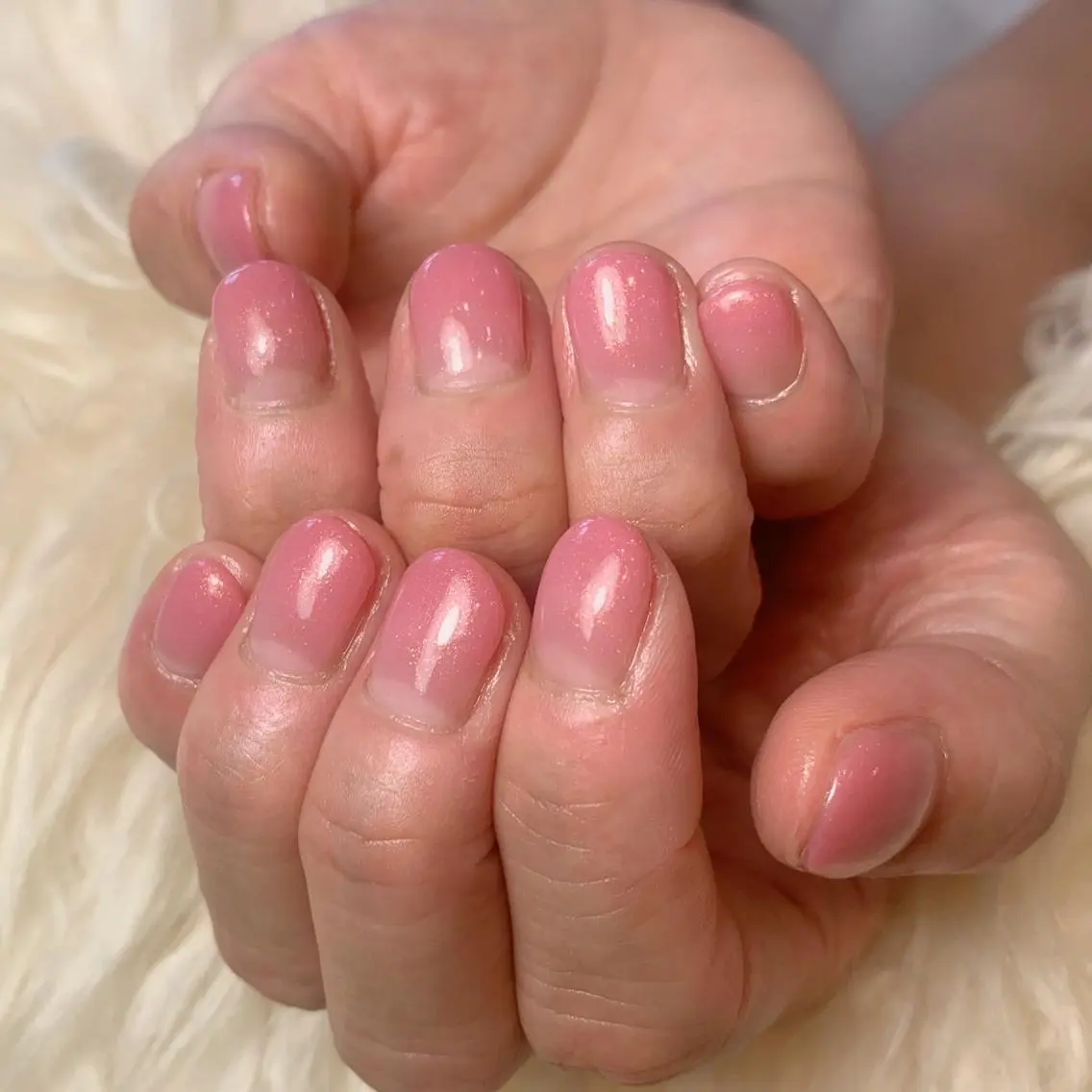 ネイル グラデーション ハンドネイル センター南 LEGAOSあゆみのネイルデザイン