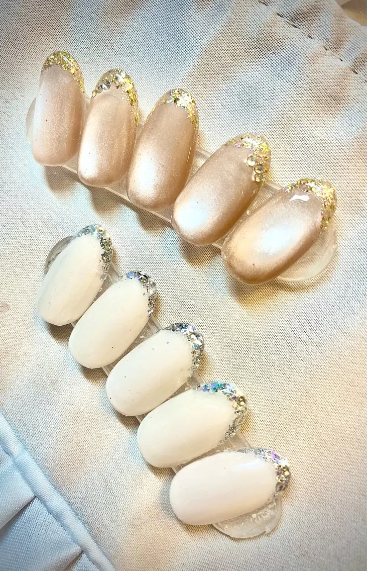 ガラス💎キラキラフレンチ✨（オフあり、甘皮ケア付）の写真