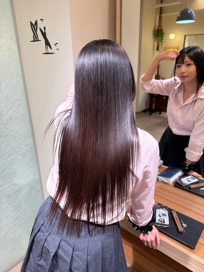 【髪質改善ULTOWA】カット+縮毛矯正+髪質改善トリートメント+プチスパの写真