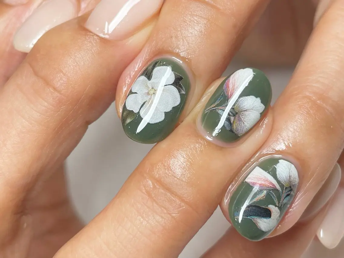 ネイル フラワーネイル ハンドネイル riri-nail Rie Endoのネイルデザイン