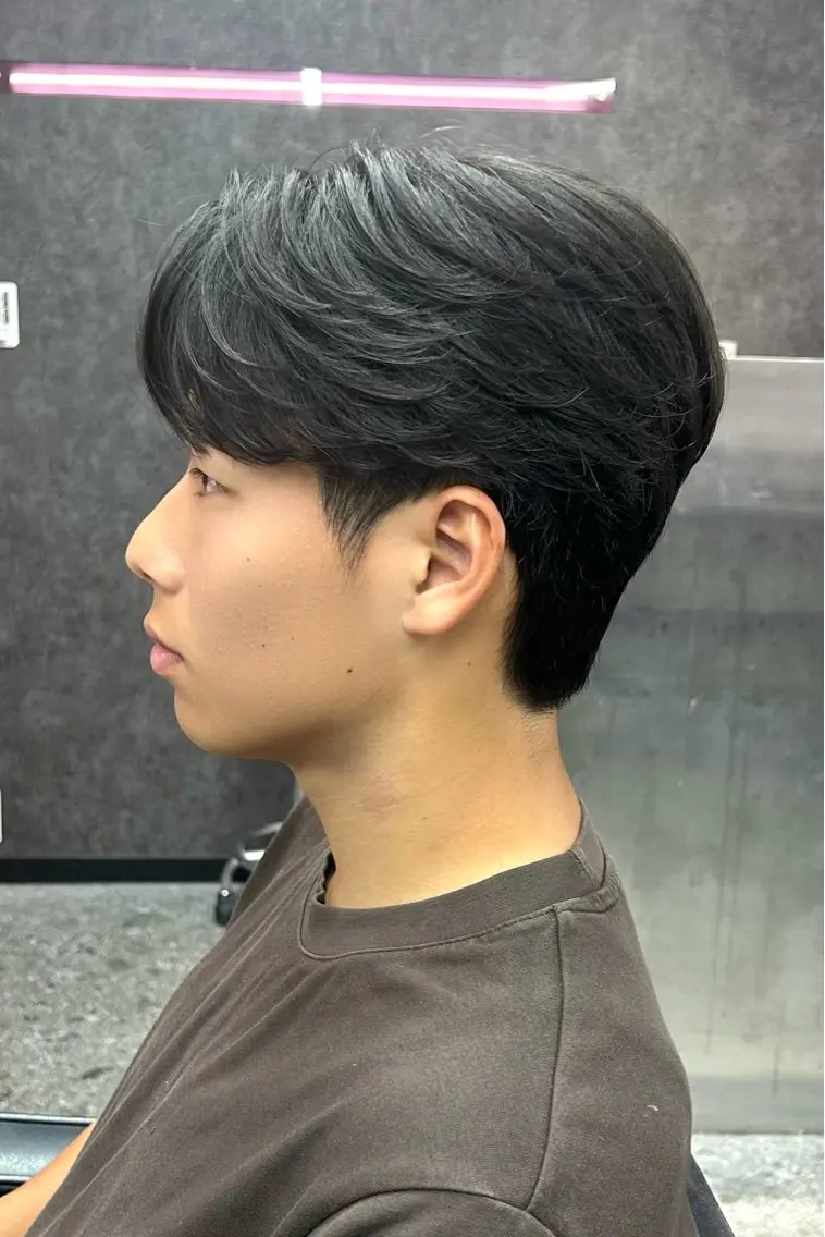 ショート カラー メンズ カット ヘアセット メンズスタイリスト 前田雄輝のヘアスタイル