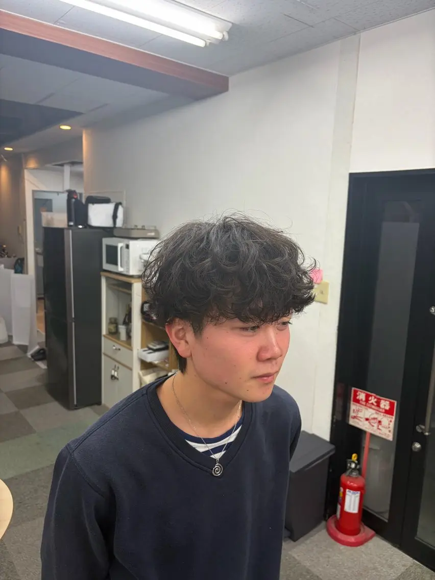 パーマ メンズ メンズパーマ 刈り上げ カット パーマ 🔥メンズパーマ職人 Kosh🔥のヘアスタイル