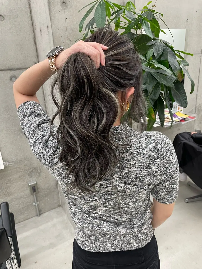 ロング カラー 齋藤 梨乃のヘアスタイル