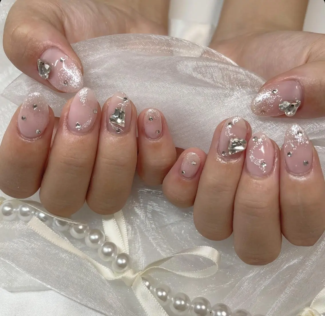 ネイル ジェルネイル ハート 韓国ネイル 持ち込み ワンカラーネイル ハンドネイル fiore nail 🦋のネイルデザイン
