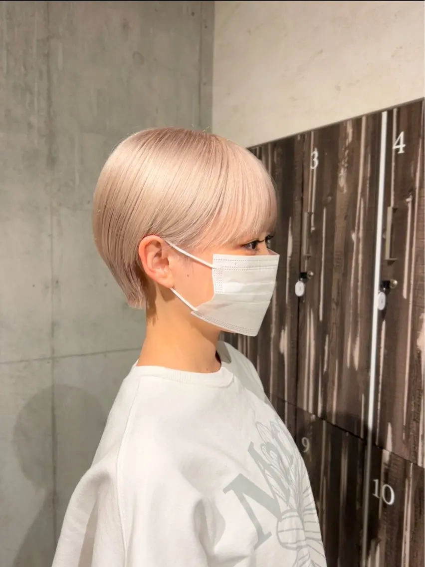 【minimo限定50%価格‼️】ワンブリーチ➕アディクシーイルミナカラー✨️(ケアブリーチ使用)の写真