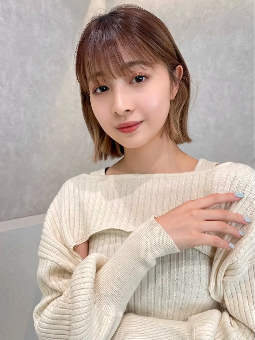 ミディアム 三鷹で1番ショート ボブをカットする新谷のヘアスタイル