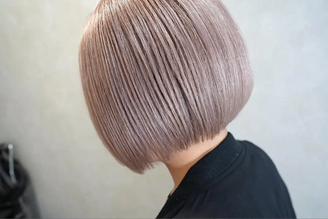 ショート カラー ヘアアレンジ カット ヘアカラー トリートメント lani ブリーチ /ダブルカラーのヘアスタイル