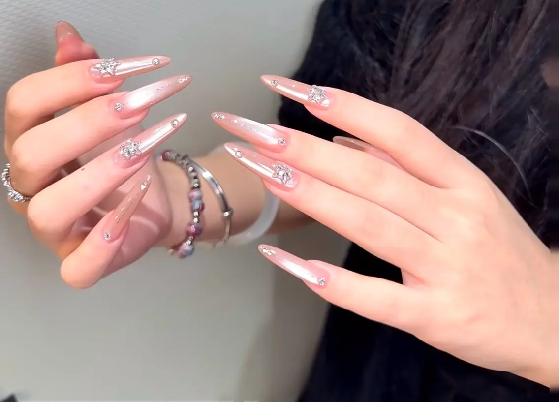 ネイル ハンドネイル Dione Nail きよみのネイルデザイン