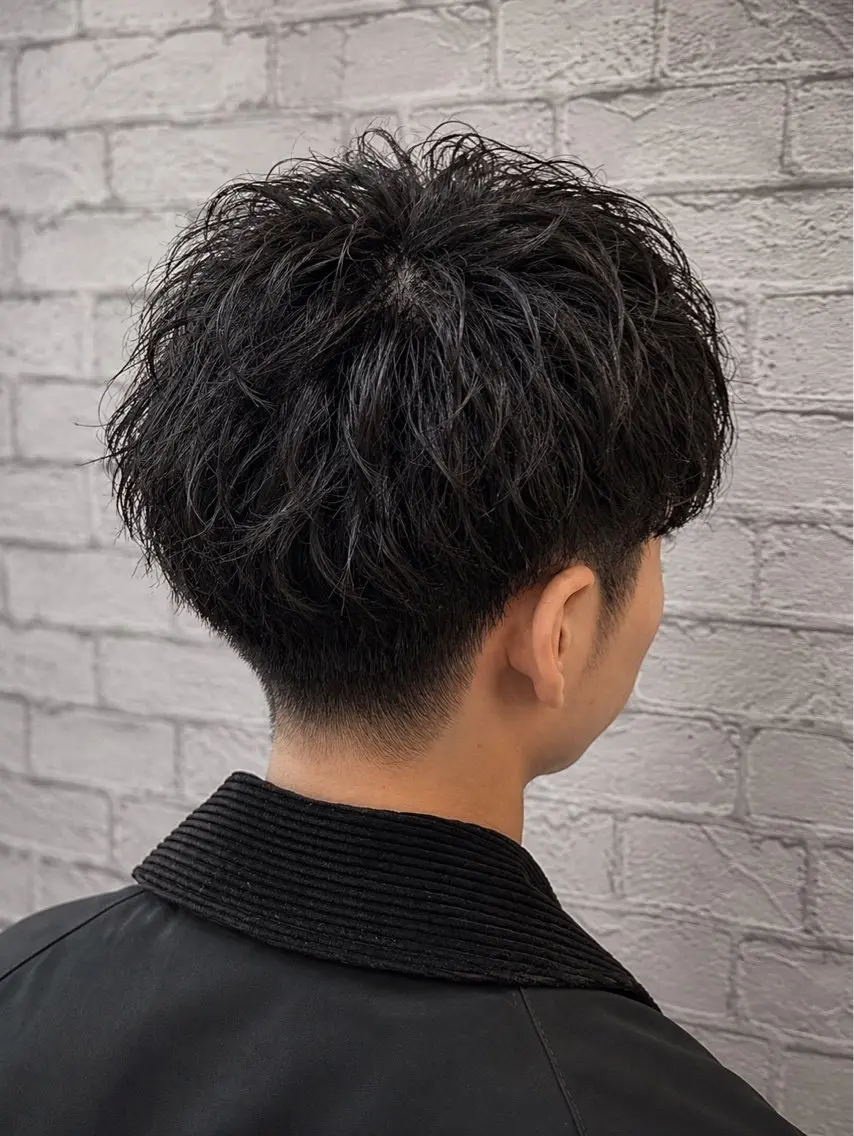 ショート メンズ フェードカット メンズパーマ スキンフェード 【メンズパーマ/フェ ード特化】小野田悠希のヘアスタイル