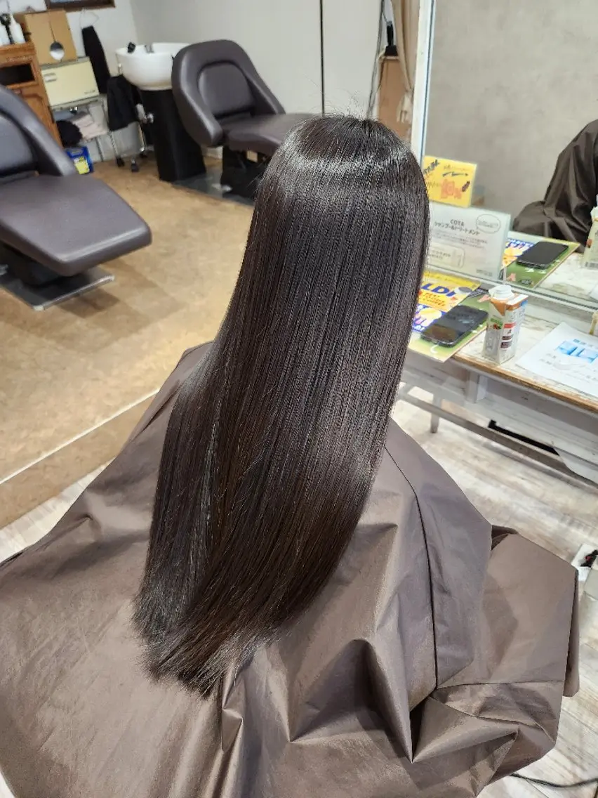 ロング トリートメント 店長 とみー / ツヤ感&似合わせのヘアスタイル