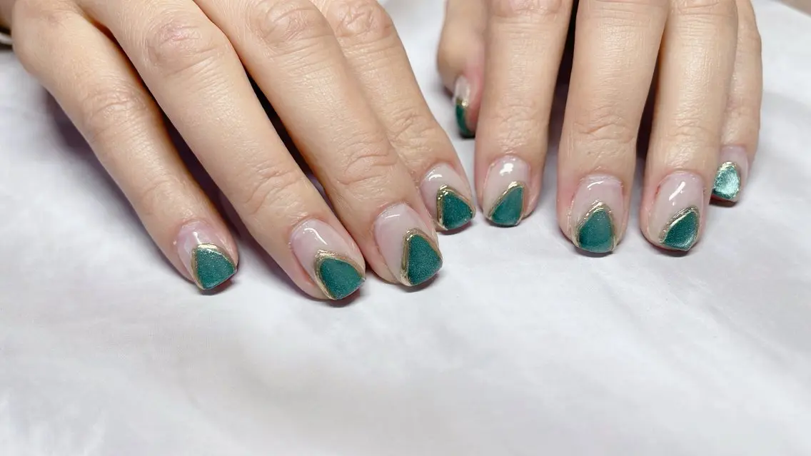 ネイル マグネットネイル Collection Nailsaronのネイルデザイン