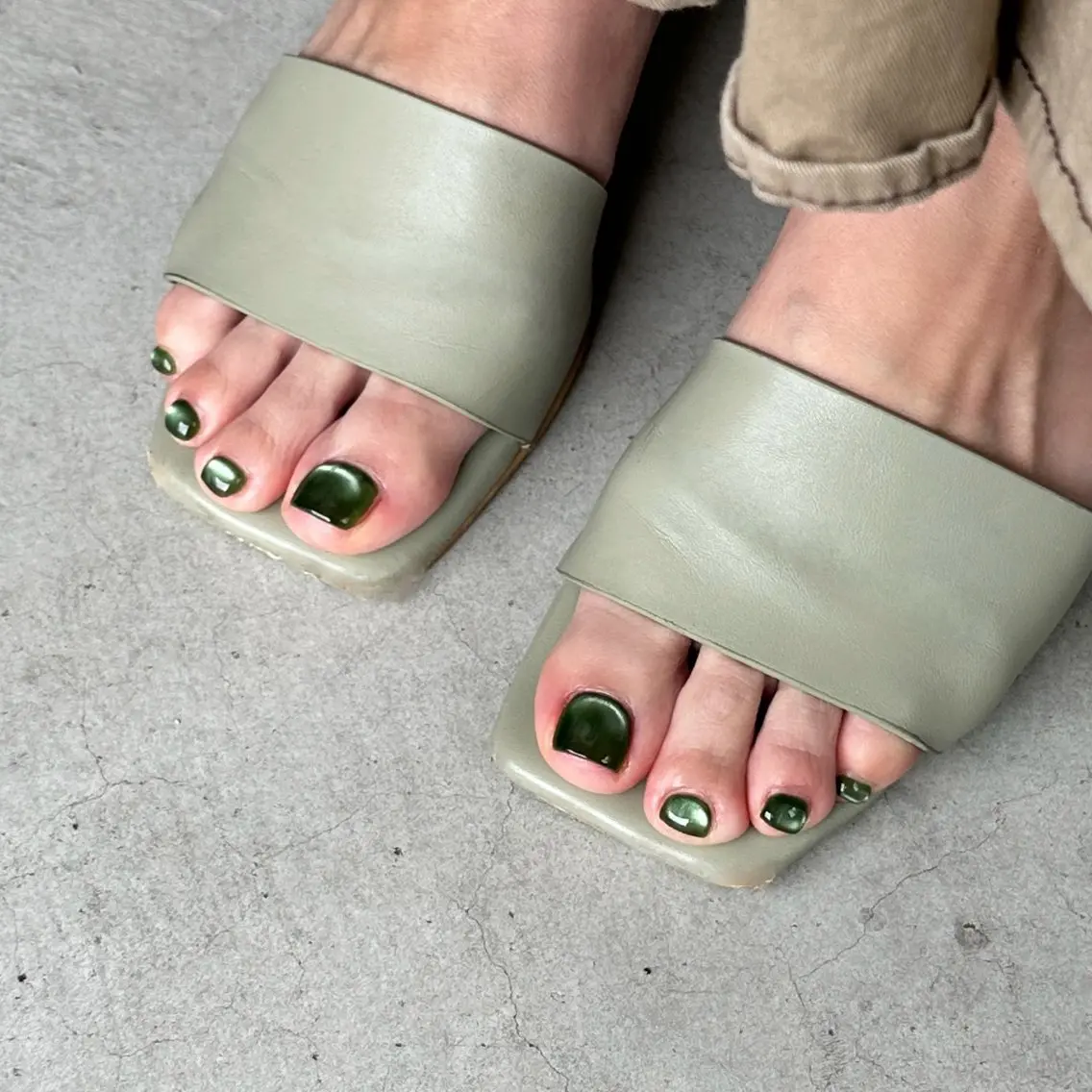 ネイル フットネイル mowa 🌿‬ kanaのネイルデザイン