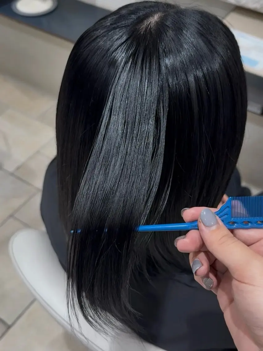 セミロング 高橋 愛のヘアスタイル
