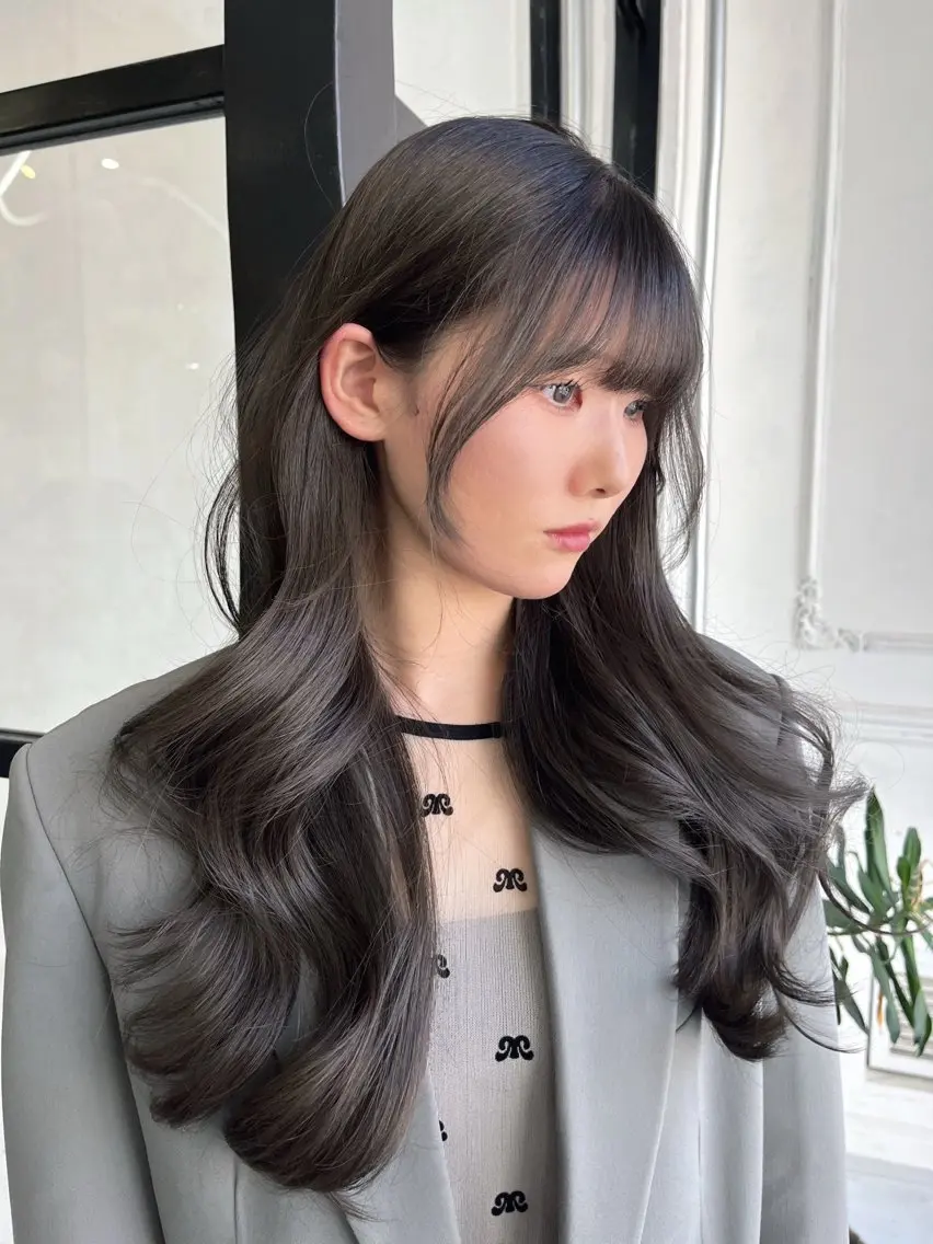 𝗈𝗇𝖾𝖼𝗈𝗅𝗈𝗋+𝗍𝗋𝖾𝖺𝗍𝗆𝖾𝗇𝗍の写真