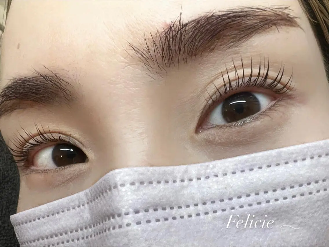マツエク・マツパ パリジェンヌラッシュリフト Felicie＊ Sayakaのマツエク・マツパデザイン