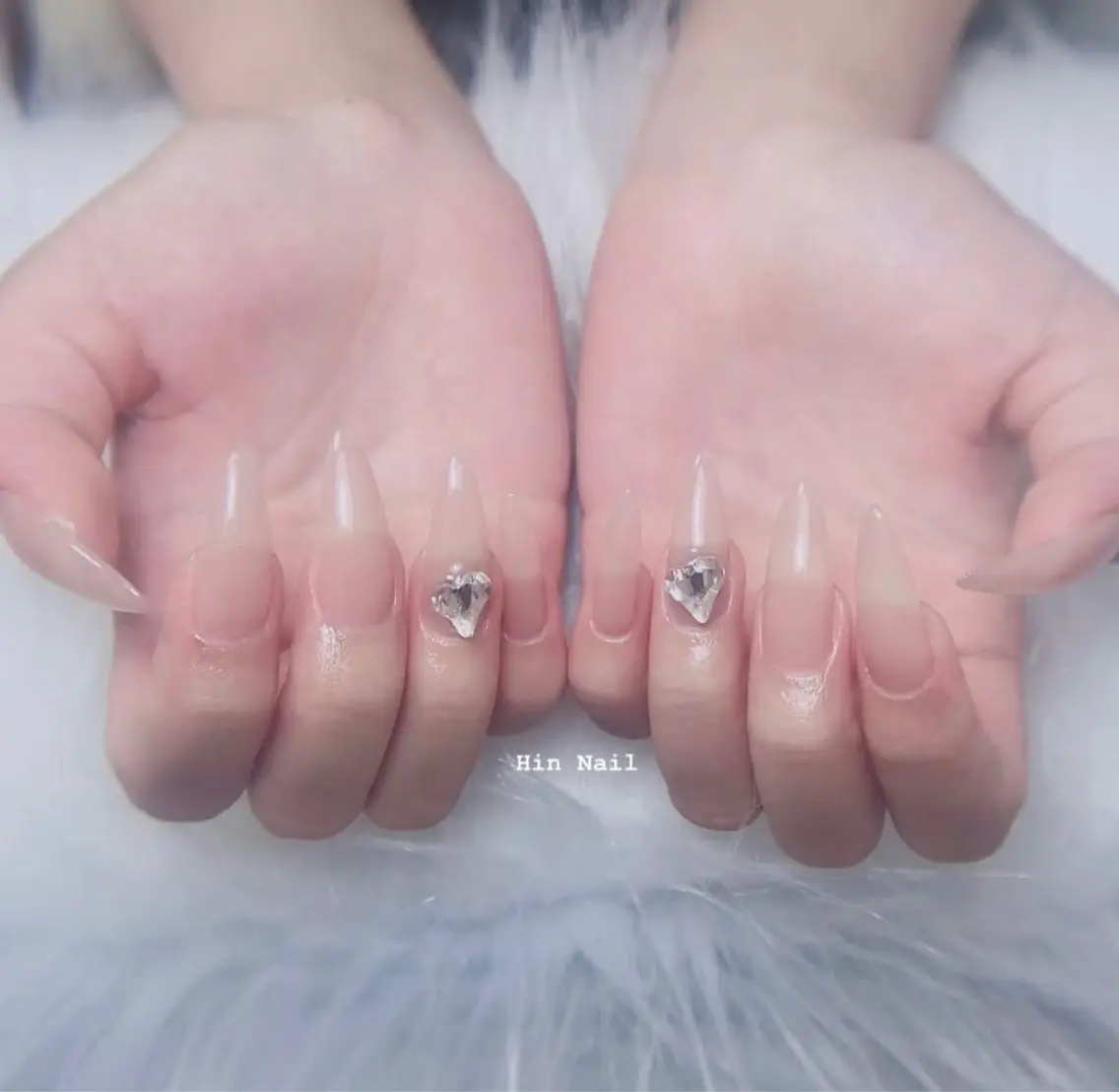 ネイル ハンドネイル Hin Nail 日本橋のネイルデザイン