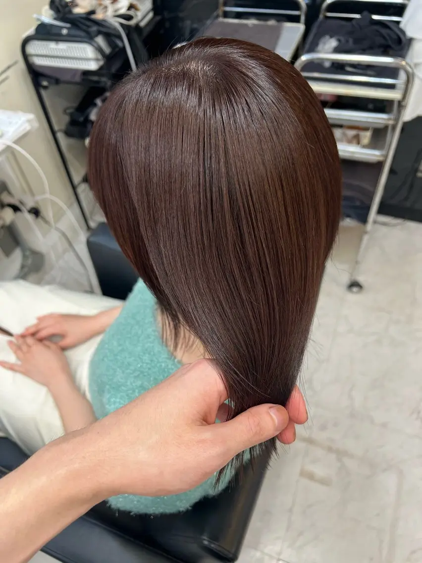 ミディアム カラー ブラウンカラー ココアブラウン カット ヘアカラー トリートメント ✨レイヤー/髪質改善 /縮毛矯正✨ナカムラのヘアスタイル
