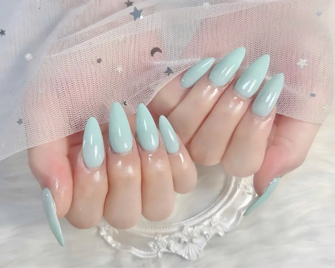 カラー Rin Hana Nailのネイルデザイン