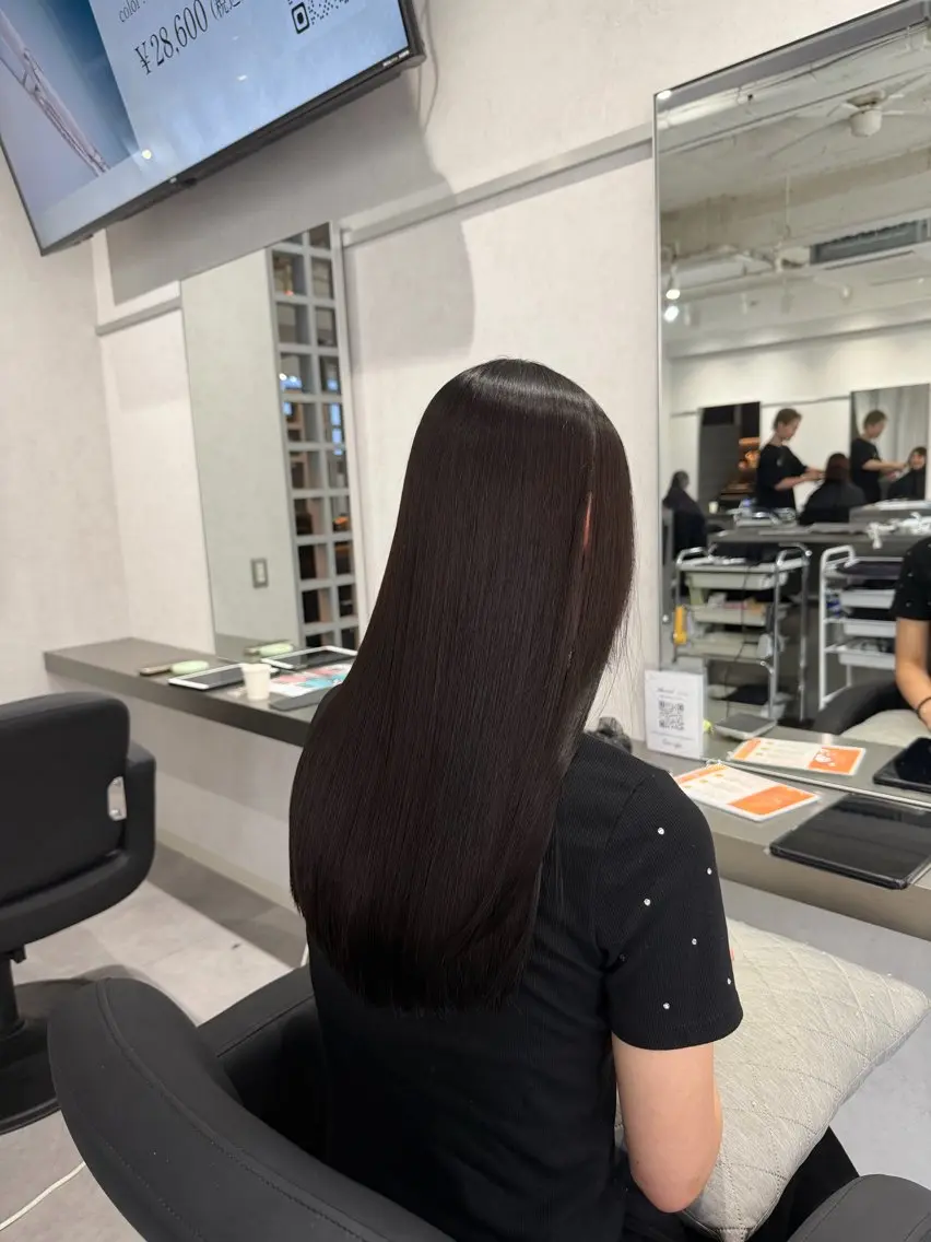 ロング カラー 縮毛矯正 カット ヘアカラー 縮毛矯正 トリートメント N°jemica 🫧REIKA🫧のヘアスタイル
