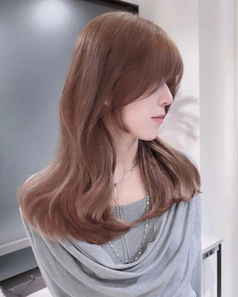ロング 葵 韓国オタク美容師 レイヤーカットのヘアスタイル