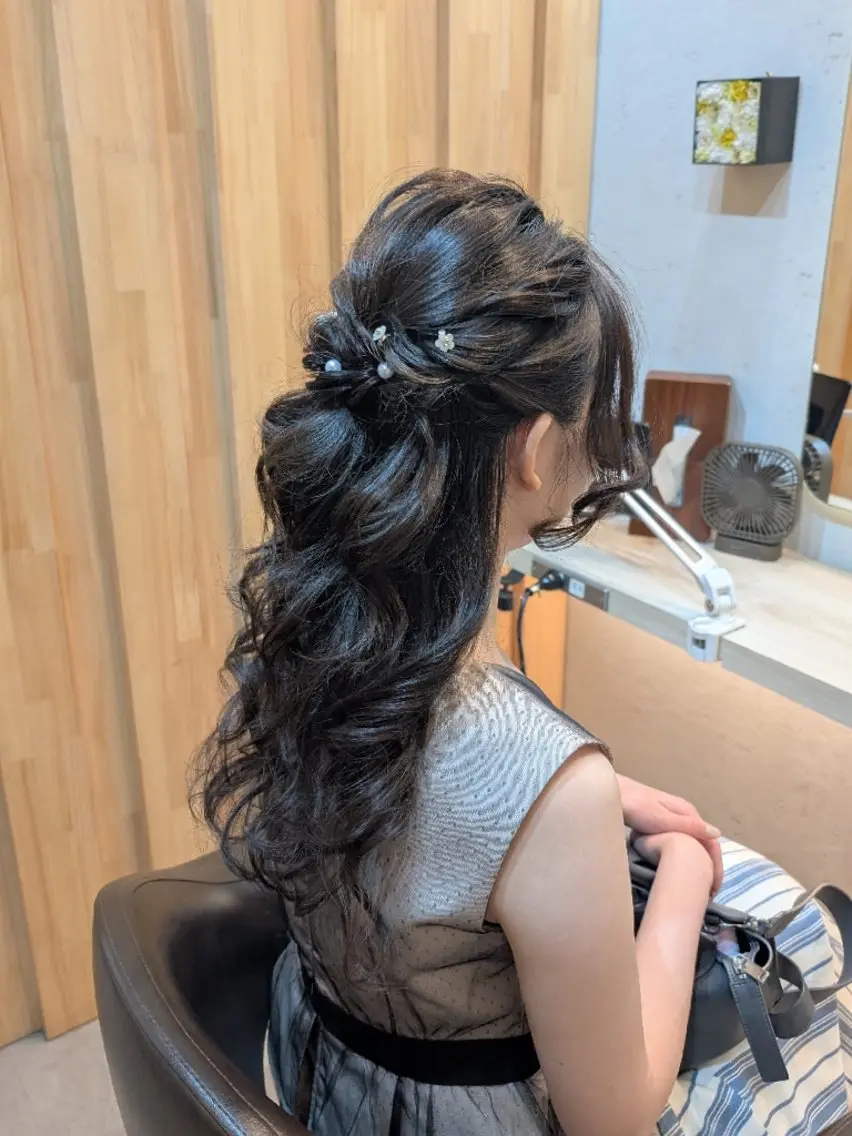 ヘアアレンジ ロング ハーフアップ ロング ヘアセット koto💭 コトのヘアスタイル