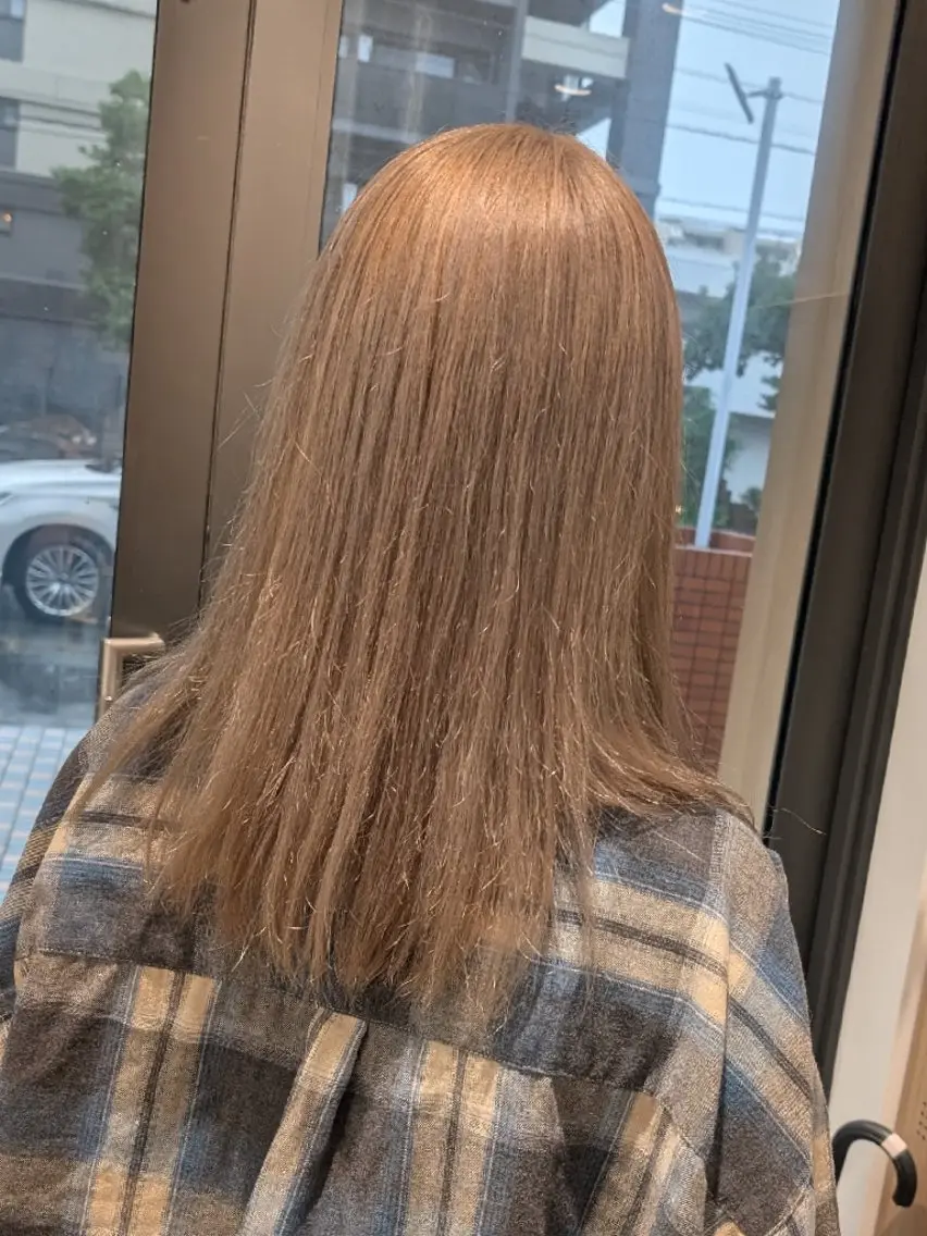 セミロング カラー ヘアカラー 田端みおと🐱 SoZoBridgeのヘアスタイル