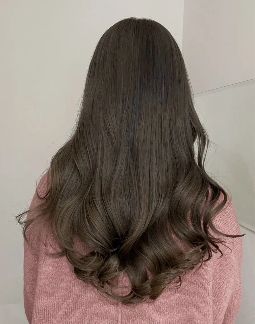 ロング カラー ヘアカラー トリートメント ヘアセット グレージュ/ベージュ /経堂/sana🌱のヘアスタイル